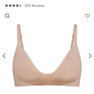 Skims wireless form t-shirt Demi bra